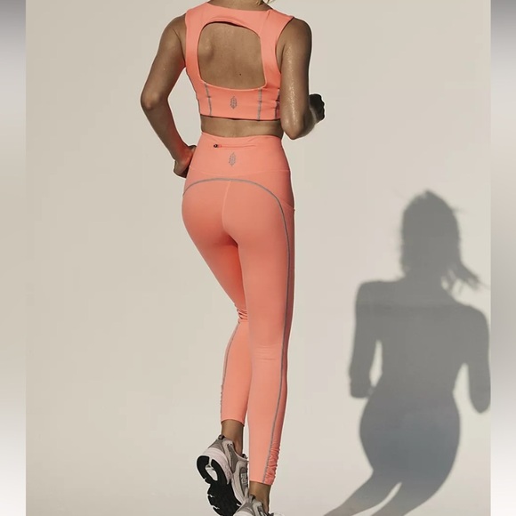 Just peachy Free People You're A Peach Leggings medium boho activewear spring - Picture 2 of 10